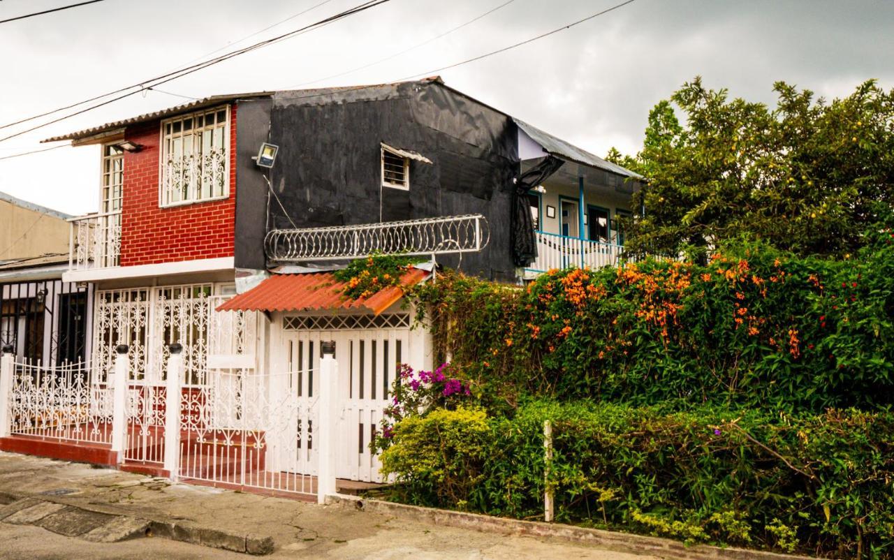 Casa Campesina Hostel Armenia  Εξωτερικό φωτογραφία