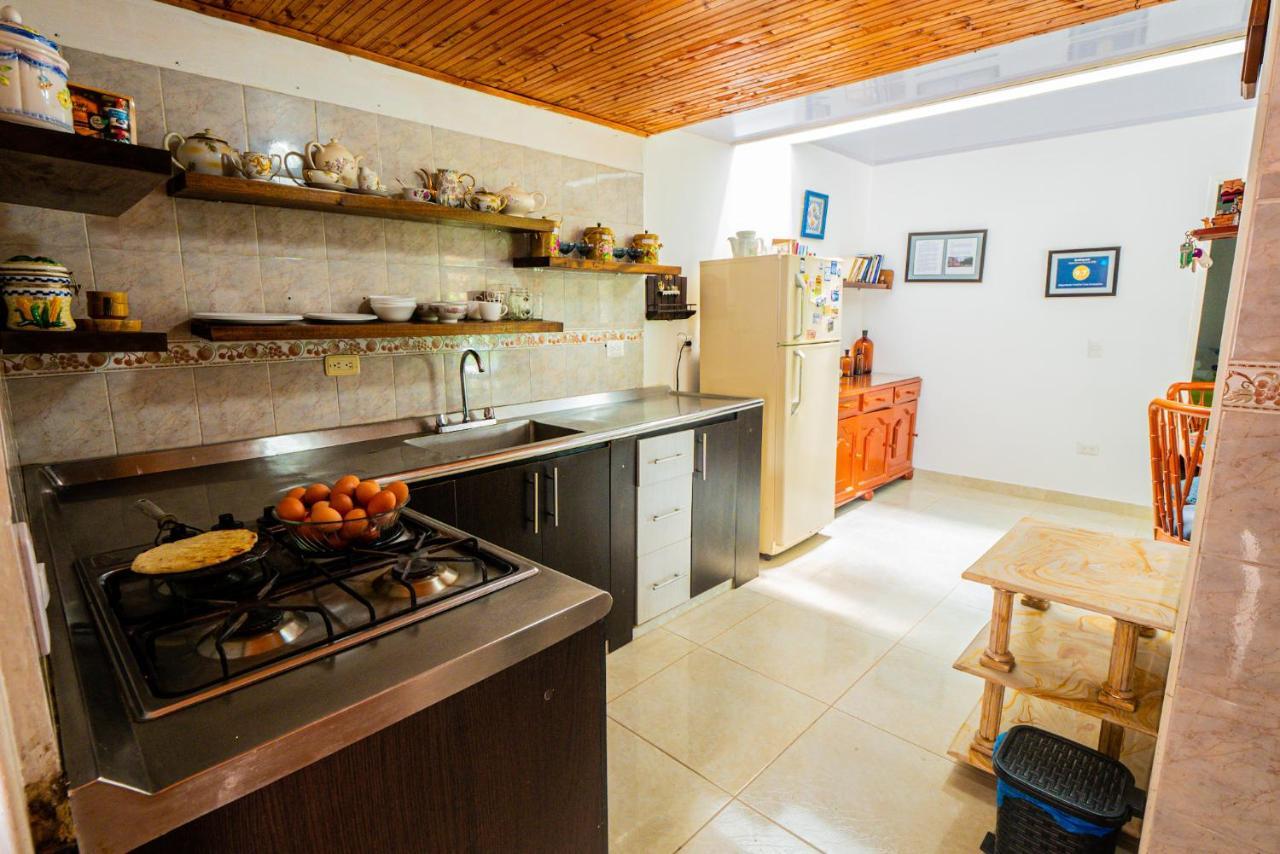 Casa Campesina Hostel Armenia  Εξωτερικό φωτογραφία